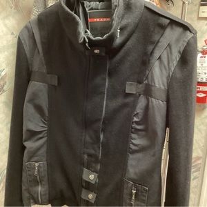 Prada Art. SGV126 Coat